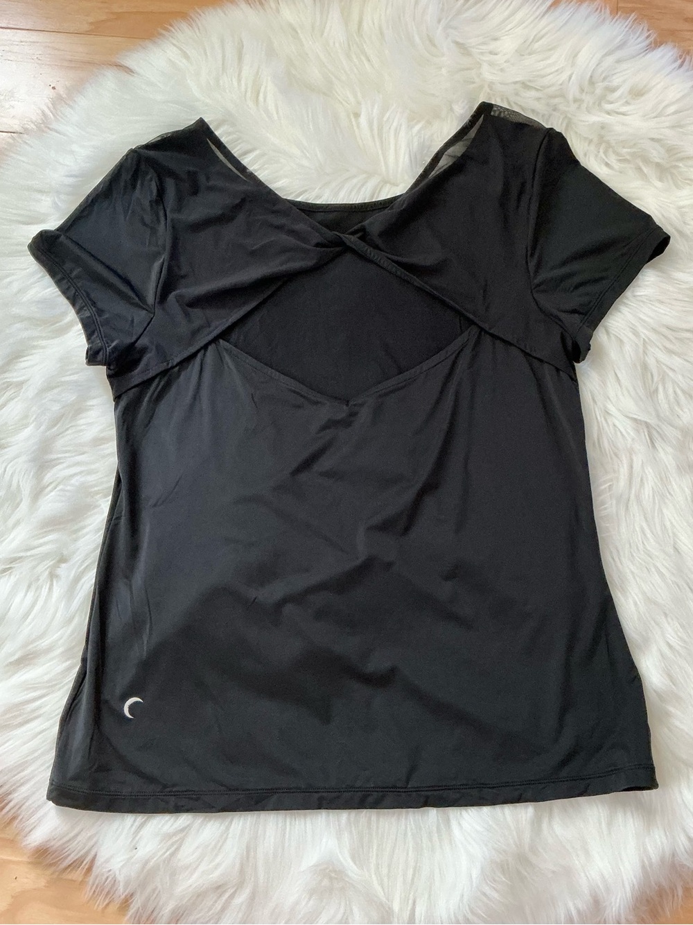 Zyia Active Black Short Sleeve Mesh Crossover Cutout Back Tee Size XL